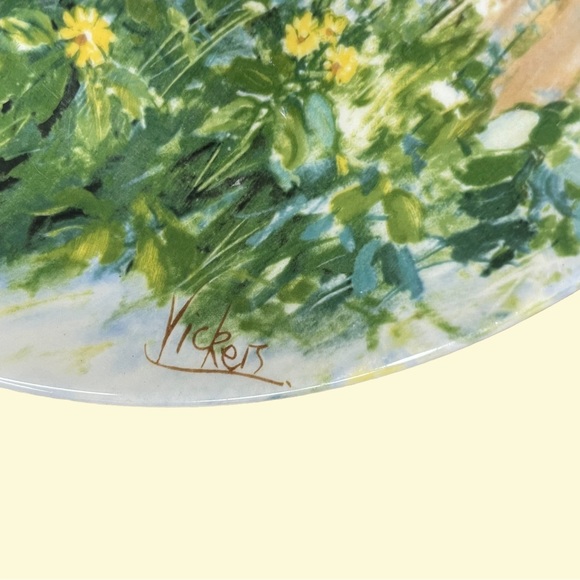 Be My Friend - Picture 3 of 9